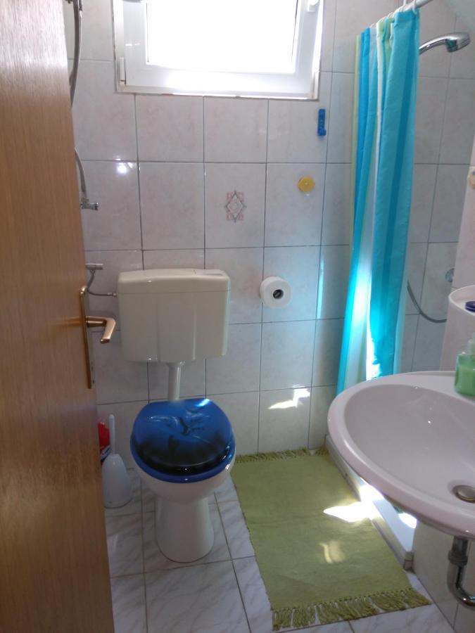 Apartmani Korade Vir Exterior photo