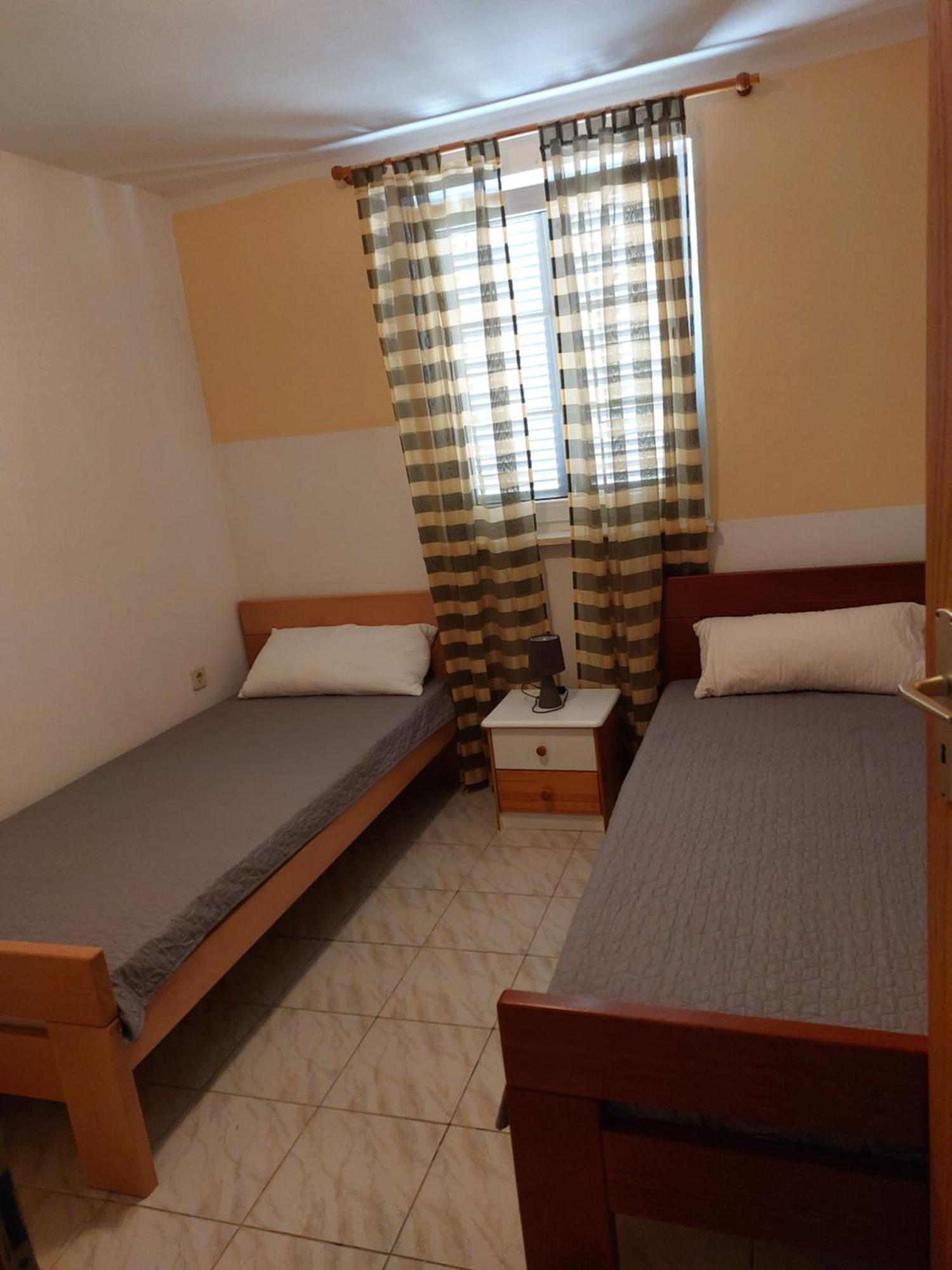 Apartmani Korade Vir Exterior photo