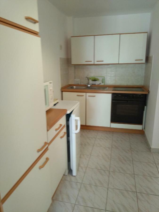 Apartmani Korade Vir Exterior photo