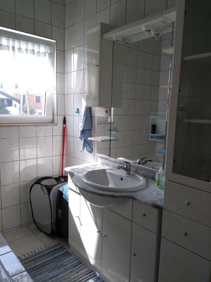 Apartmani Korade Vir Exterior photo